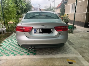 Jaguar Xe R Sport 2017 2.0 D  - imagine 5