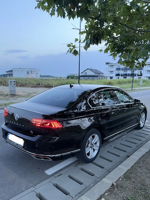 VW Passat B8 Facelift R-Line 2020 | 2.0 TDI 190 CP | DSG | Matrix LED | Webasto | Full Piele - imagine 3