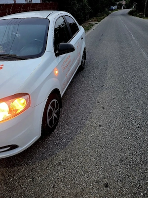 Chevrolet Aveo 1,2 benzina consum mic  - imagine 2