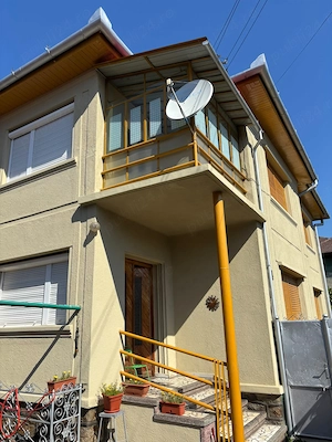 Casa de vanzare