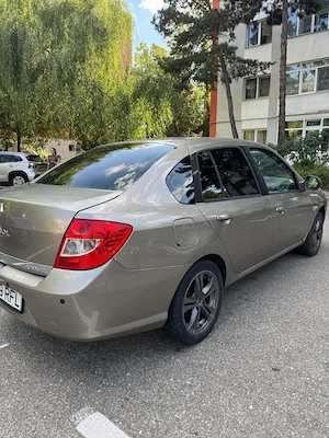 Vand Renault Symbol 2011 - 1.2 Benzina + GPL - Usor Avariat - imagine 9