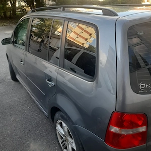 Vand Vw Touran - imagine 2