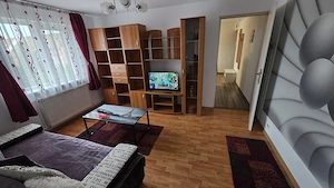 Inchiriere apartament 2 camere, mansarda - imagine 3