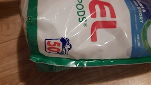detergent automat Ariel 50 capsule 