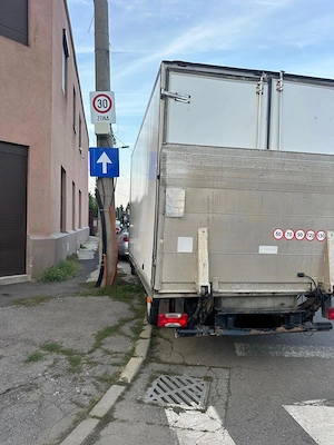 Iveco 35C14 - imagine 4