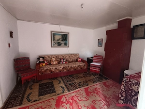 Casă bătrânească locuibilă. Necesită renovare. - imagine 2