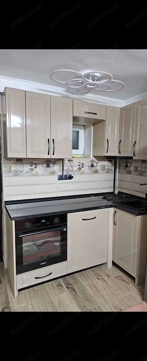 Apartament 2 camere Parter 38mp plus 10 beciul boxa - imagine 4
