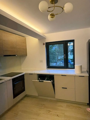 APARTAMENT DE INCHIRIAT, Bucovinei - Mircea cel batran, 2 camere, bucatarie separata, centrala propr - imagine 7