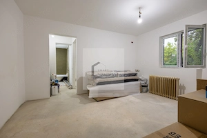 2 camere la parter, renovare avansată | Str. Argeșelu, Școala 110 - imagine 3