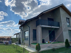 Vând casă P+1E, + 1 lot teren pentru construcție. Total teren 1000 mp.  - imagine 3