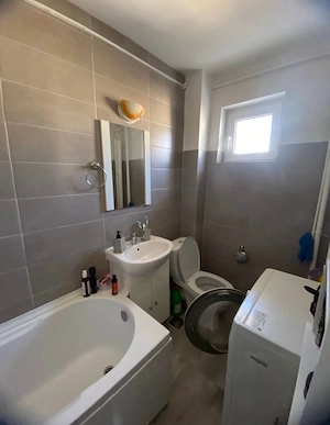 Închiriez apartament cu o cameră in Cantemir Podu ros - modern mobilat, AC - imagine 4