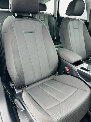 Audi A4 - imagine 18