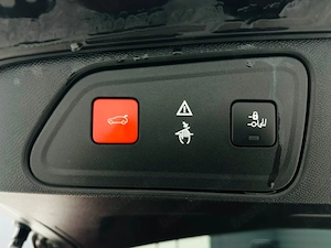 Peugeot 3008 - imagine 17