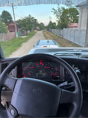 vand ansamblu Volvo EEV si semiremorca Schmitz  - imagine 3