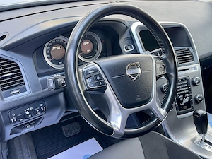 Vânzare Volvo XC60 2011 2.4 Momentum  - imagine 2