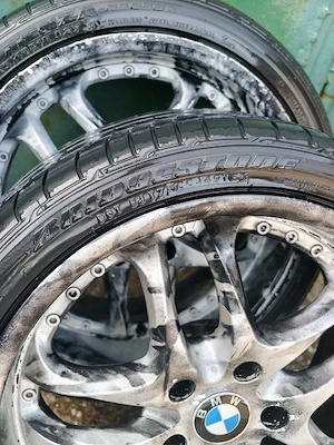 Vând Set Genți cu cauciucuri michelin 225/40/18 - imagine 5