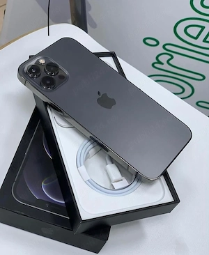 vând iphone 15 pro