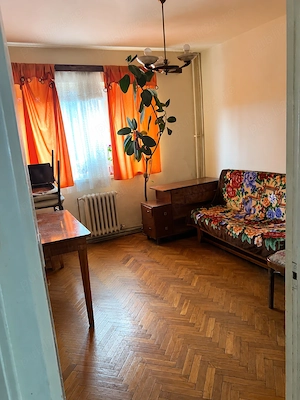 Se vinde apartament 3 camere in Cluj -Napoca , cartier Manastur, bloc caramida cu 4 niveluri, etaj 3 - imagine 4