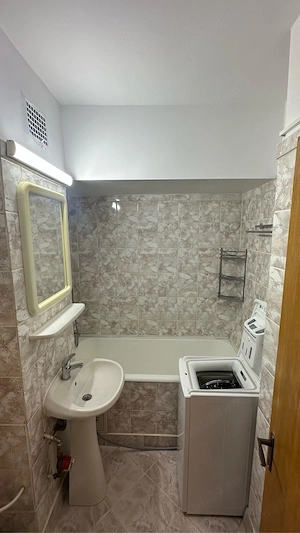 Proprietar   Închiriez garsonieră zona Mega Mall - imagine 7