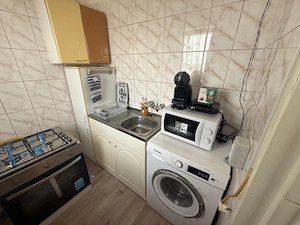 Inchiriez apartament Trivale 38 MP, Mobilat si Utilat  - imagine 3