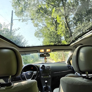 Toyota avensis 2.0 diesel  - imagine 4