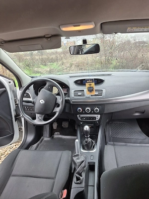 Renault megane 1.5 dci, an 2014, made in France - imagine 5