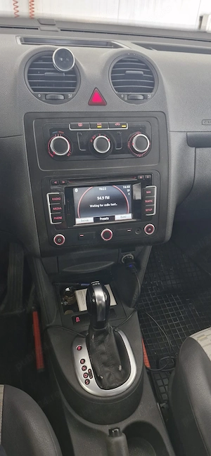 VW Caddy Maxi 1.6 TDI automata 2013 - imagine 7