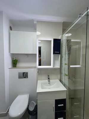 Inchiriez apartament 2 camere decomandat - imagine 8