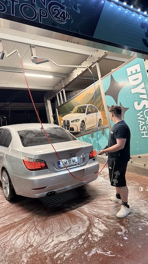 BMW e60 520d facelift - imagine 3