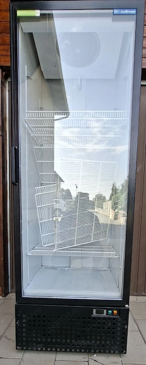 Vand 2 vitrine frigorifice