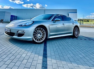 Vând schimb Porsche Panamera , 3.0 d An 2013 Propietar în acte   - imagine 2
