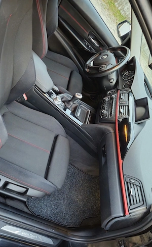BMW 320d Sport Edition 144kw   196CP - BiXenon, HUD, R19, Zoll valabil  - imagine 4
