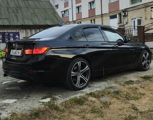 BMW 320d Sport Edition 144kw   196CP - BiXenon, HUD, R19, Zoll valabil  - imagine 2