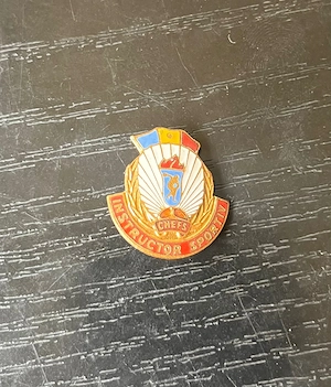 Insignă Colecție RSR   Instructor Sportiv CNEFS Anii 70-80