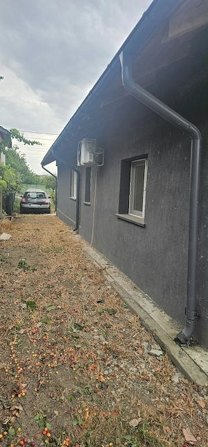 Proprietar - Casa si teren - Valu lui Traian partea dreapta - imagine 2