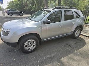 Vând Dacia Duster 4 4 1.5 dci - imagine 3