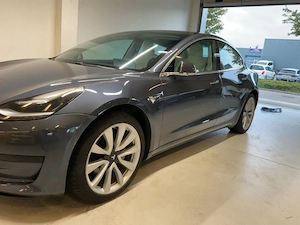Tesla 3 model 2020 SR+ RWD - imagine 4