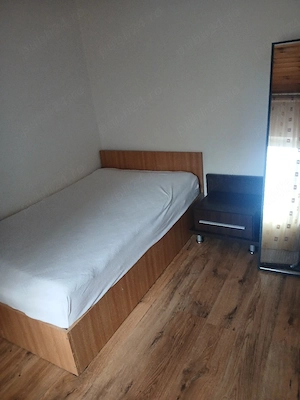 Particular închiriez apartament centru  - imagine 4