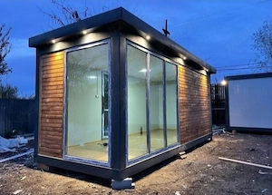 Vând containere modulare 