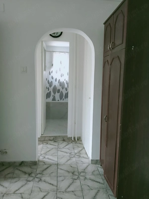 Inchiriez apartament 3 camere, Piata Salajan - imagine 10