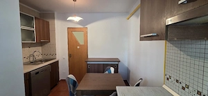 De inchiriat apartament 3 camere - imagine 4