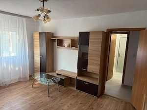 Închiriez apartament două camere  - imagine 5