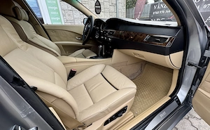 BMW Seria 5 E60 525d Cutie Automata 2,5 Diesel  - imagine 6