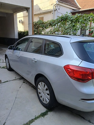 Vind Opel Astra Sports Tourer Break diesel Euro 6, 2016,pret 6.200 euro - imagine 4