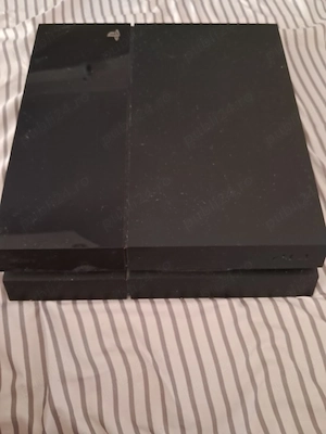 PlayStation 4 Fat 500GB + 6 Jocuri pe Disc + Jocuri pe Cont - Cumparata acum 1 an, Funct perfect