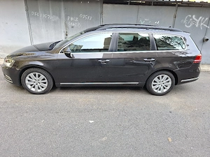 Volkswagen Passat B7 foarte bine intretinut 2.0 TDI - Comfortline - 270.000 km - Revizie recentă - imagine 2