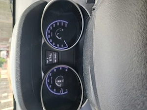 Hyundai ix 35 benzina - imagine 8