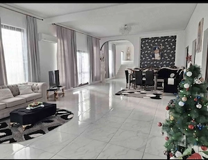casă de vânzare în corabia olt bulevardul București  - imagine 2