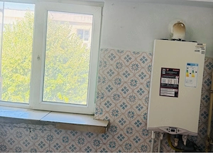 Apartament 3 camere decomandat- Faleza Nord aproape de plaja Reyna - imagine 2