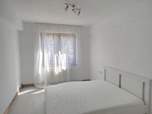 Inchiriez apartament cu 3 camere  - imagine 3